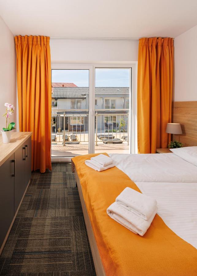 Seo2 Rewal - Apartamenty Z Osobnym Wejsciem, Grzany Basen, Darmowe Sauny, Parking, Grill, Wifi Exterior photo